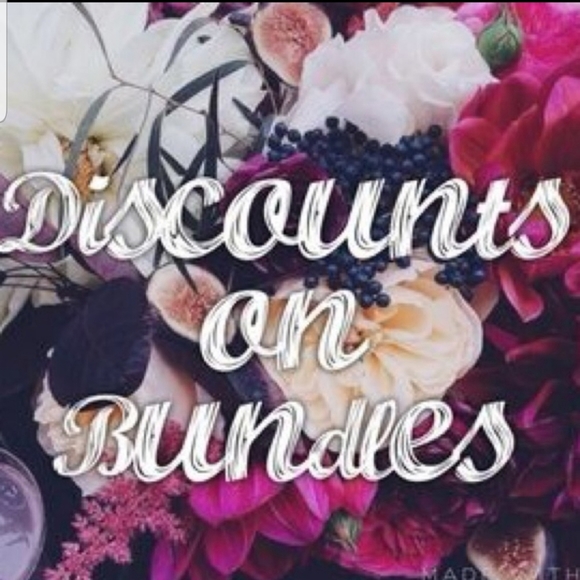 Welcome TO MY CLOSET! - Picture 4 of 4